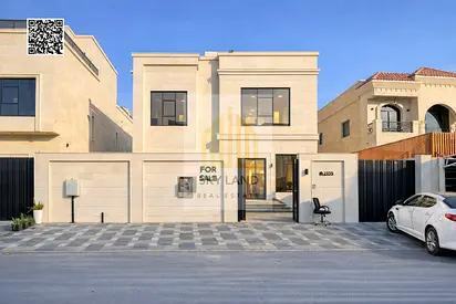 Includes water, electricity, and AC - 3 floors - Prime location