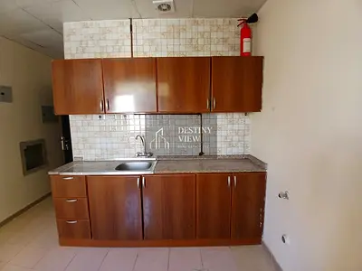 Lavish studio full family building near in muwailah sharjah