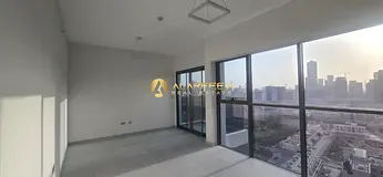 Closed Kitchen | Spacious Layout | High Floor