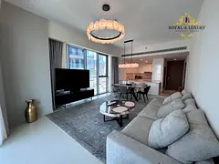 Luxury 2BR with Full Waterfront View | All Bills Inclusive