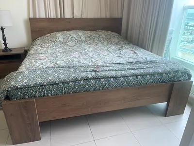 Queen size mattress in good condition