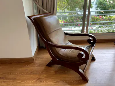 Vintage Leather  Solid Wood Accent Chair – Statement Piece
