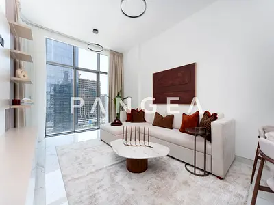 Vacant | Furnished | High-End Finishes