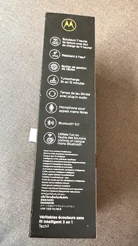 Motorola Tech 3 wireless and wired earphones (in box) - brand new condition