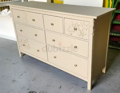 Ikea chest of drawers available in perfect condition