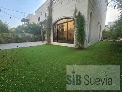 Corner | 4 Bed | Park View