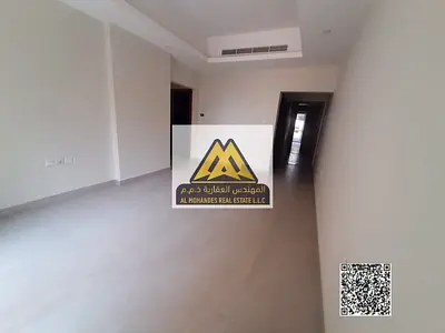 شقة أول ساكن بنموذج حديث وإطلالة خلفية، مناسبة للسكن العائلي، بموقع راقي وقريب من جميع الخدمات الأساسية والمواصلات، مع سهولة الوصول إلى مخرج الشارقة و