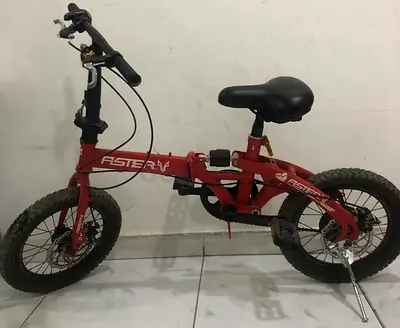 Used Red Folding Kids/Small Adult Bike - Aster ( A few small issues, reflected in the price )