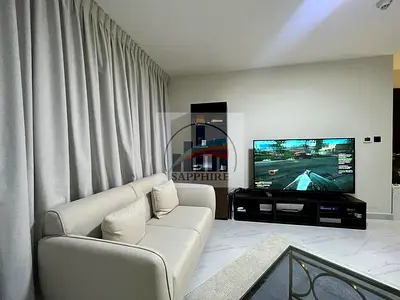 NEAR SHOBHA METRO STATION /RENOVATED 1 BHK MODERN FURNISHED /BALCONY WITH PARKING