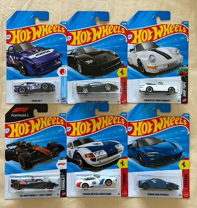 HotWheels Mainlines (Ferrari, Porsche, McLaren, Mazda)