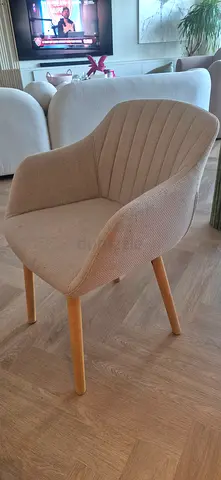 Beige Upholstered Dining/Accent Chair with Wooden Legs - Good Condition