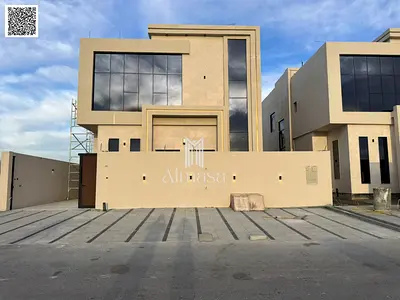 فيلا عصرية تقع على شارع رئيسي، بدون رسوم تسجيل.