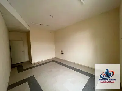 استوديو للايجار السنوي في النباعه بمطبخ منفصل يصلح لجميع العائلات والعزاب