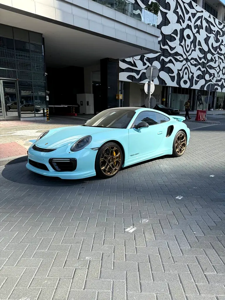 Porsche 911 2017 — photo 1 of 9