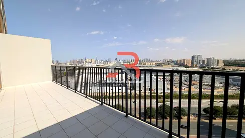 شقة استوديو | نور 3 ميدتاون | شرفة وإطلالات متعددة | مخطط مفتوح غير مفروش