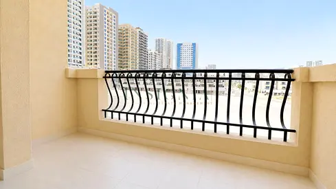 Ready to move in 1BR Spacious Well Maintained