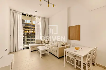 Modern | Brand New | Ready to Move in