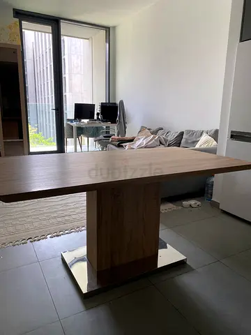 Dining table and 4 chairs
