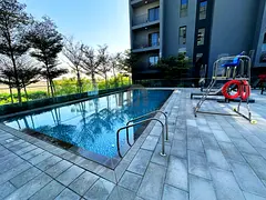Large Studio | Areej 7 | Opportunity | Gigh ROI