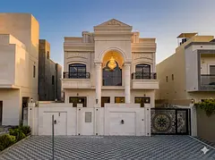 Classic villa for rent in Al-Haliyo 2 area, in a prime location