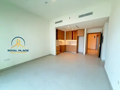 Furnished | Vacant | Park View | Prime Location