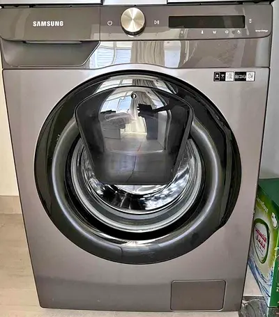 Samsung 9kg washing 6kg dryer door in door