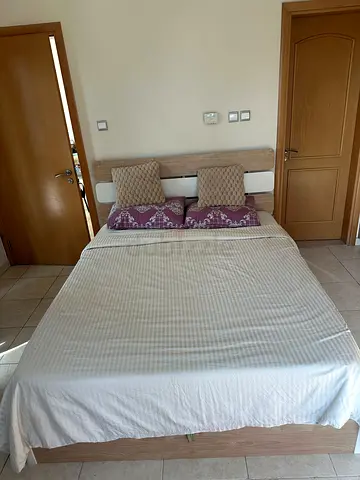 BEDROOM SET