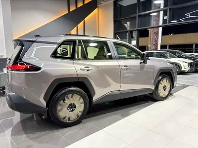 Toyota RAV4 XLE, миниатюра 4