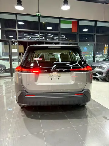Toyota RAV4 XLE, миниатюра 6