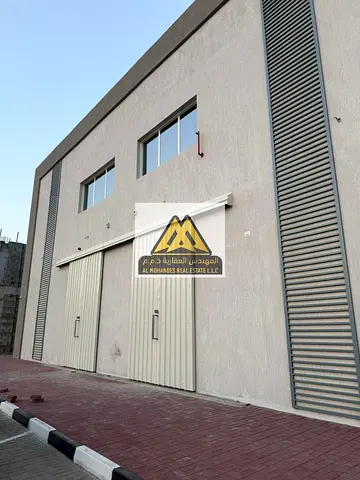 Multi-Use Warehouse for Annual Rent in Al Jurf Industrial 2 Ajman Large Space with Mezzanine High P