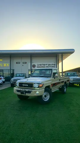 2023 Toyota Land Cruiser 70 Series LC 79 LX - GCC Specs - Brand New