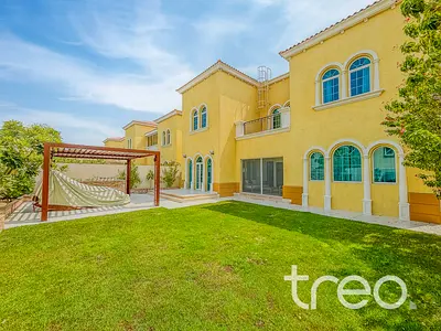 Furnished | Immaculate | D8 | Internal