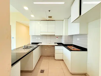 0% Commission || Chiller AC Free || Near Burjman Metro || Prime Location