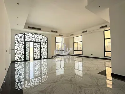 5Bedroom | Majlis | Hall | Maid Room