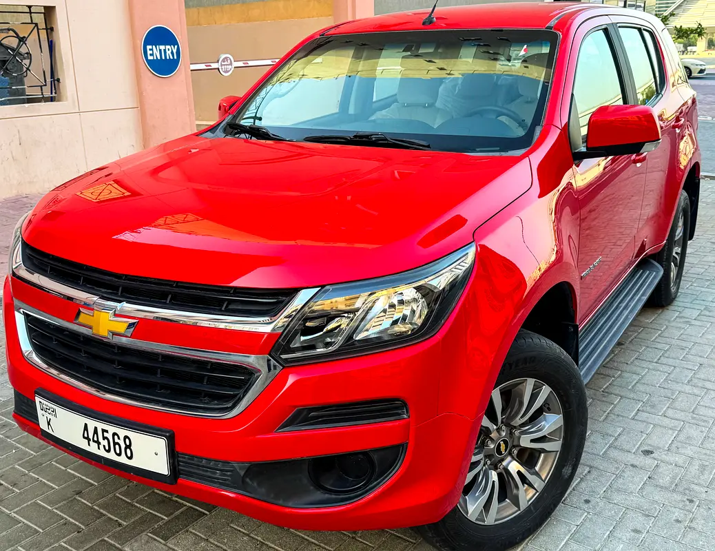 Chevrolet Trailblazer 2020 — photo 1 of 8