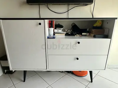 Media console
