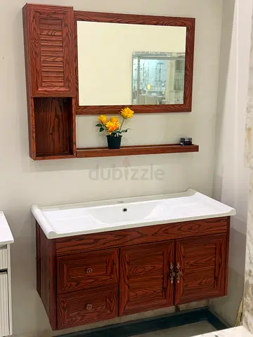 Finish Bathroom Vanity Set with Mirror and Sink