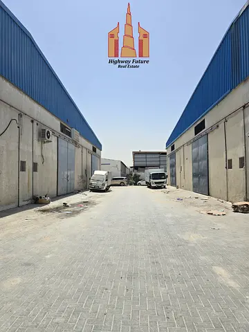 Warehouse in industrial area to very big size with Mezzanine big size good loction