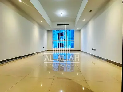 Luxurious 2 Master Bedroom | Basement Parking |