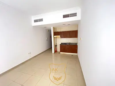 Modern Studio | Near Corniche Prime Living Space