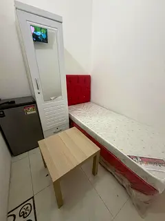 FOR 1 BACHELOR(MAN) NOW AVAILABLE FURNISHED ROOM NEAR CLOCK TOWER