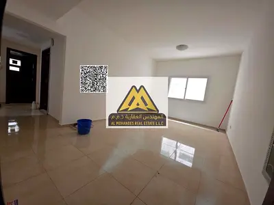 | موقع حيوي | قريب من جميع الخدمات | مساحة كبيرة|