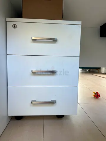 White 3-Drawer Mobile Pedestal Cabinet with Lock