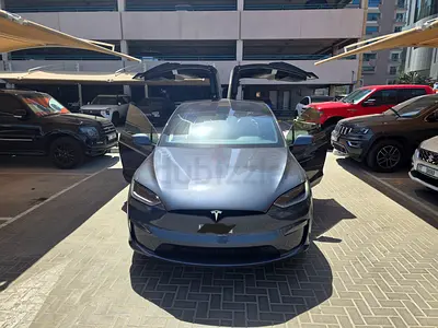 Tesla Model X Plaid