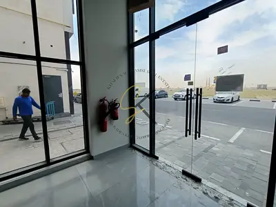 🌟 Prime Commercial Shop | 570 Sqft | Ideal Business Space in University Area Muwailah Commercial – Sharjah 🏪🎓✨