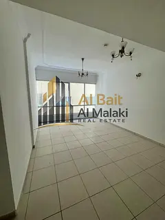 Luxury sea-view apartment – Master bedroom + spacious living room in Al Taawun