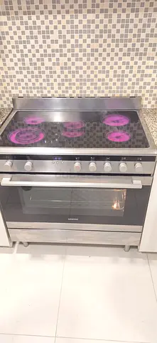 Siemens Electric Ceramic Cooker 90cm Latest Version Barely Use Same As new