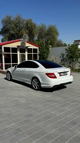 ابوظبي ، الشامخة
