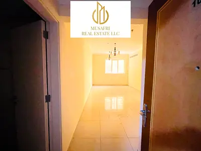 NEAR TO SAFARI MALL || SPECIOUS 2BHK WITH 3 WASHROOMS || PARKING FREE ||