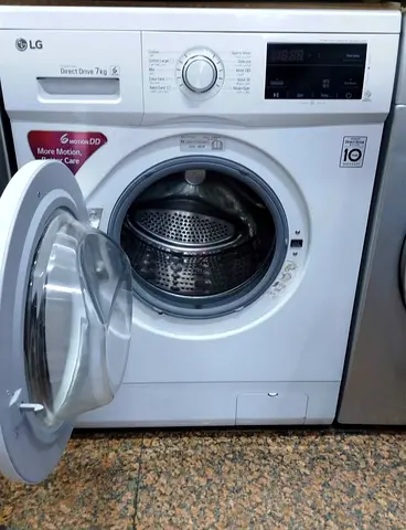 LG direct drive new model washing machine 7kg urgend for sale